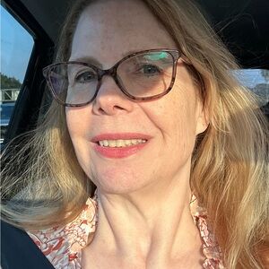 Meet your Posher, Ethan and Heidi